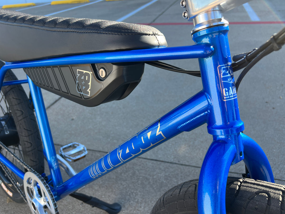 UU750 Candy Blue Bikes Zooz Bikes   