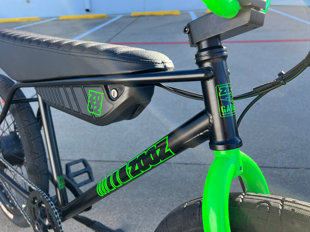 UU750 Black/Green Bikes Zooz Bikes   