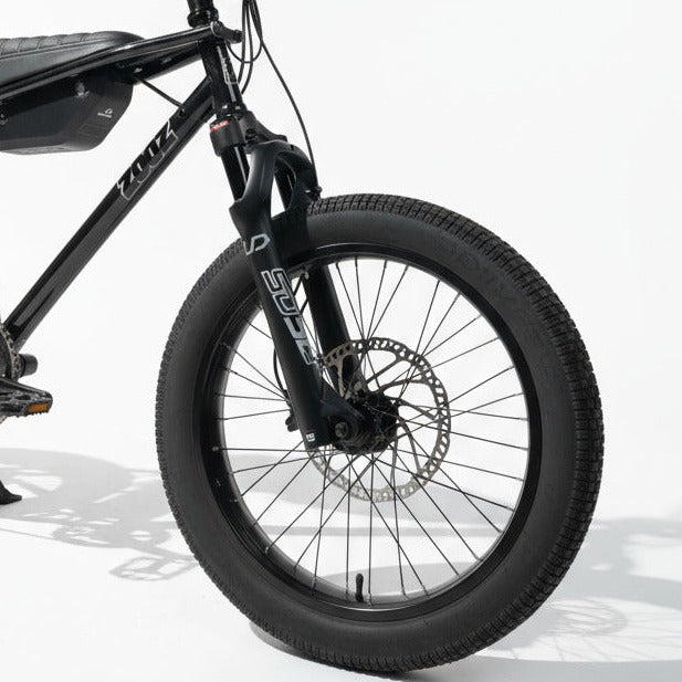 Zooz Bikes Ultra Ripster 20" UDING SD32 Air Suspension Fork 3/4 view